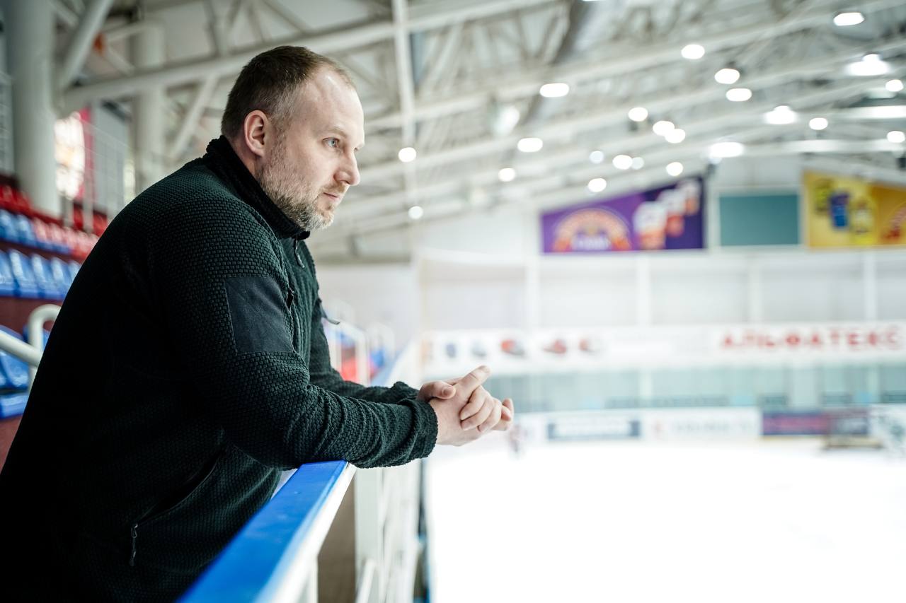 Філіп Пронін відвідав тренування ДЮСШ відділення хокею з шайбою на льодовій арені Кременчука